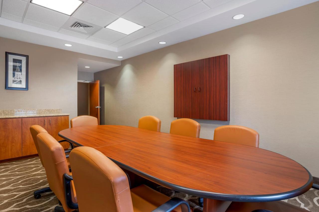 Comfort Suites North Knoxville Bagian luar foto
