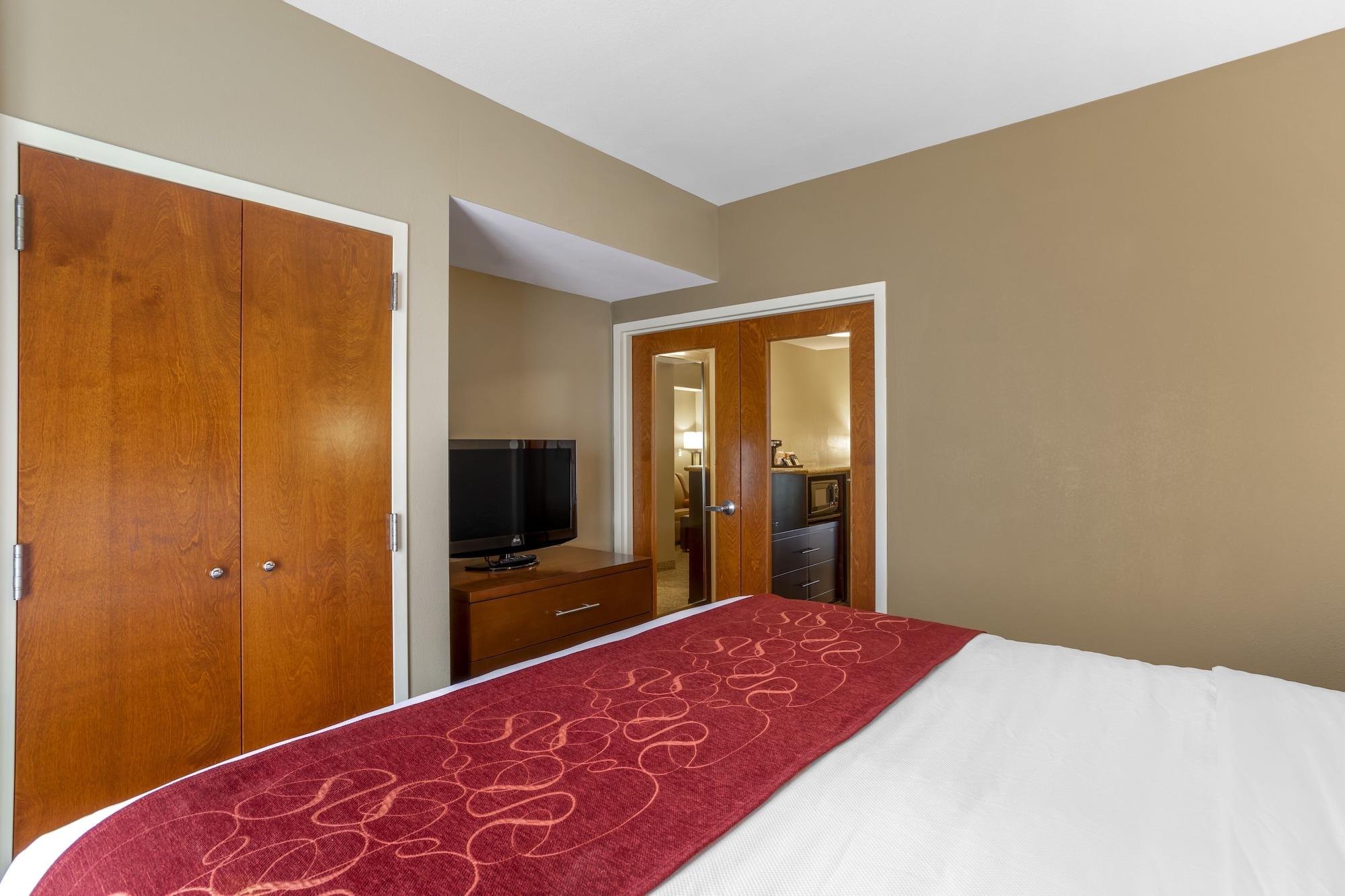 Comfort Suites North Knoxville Bagian luar foto