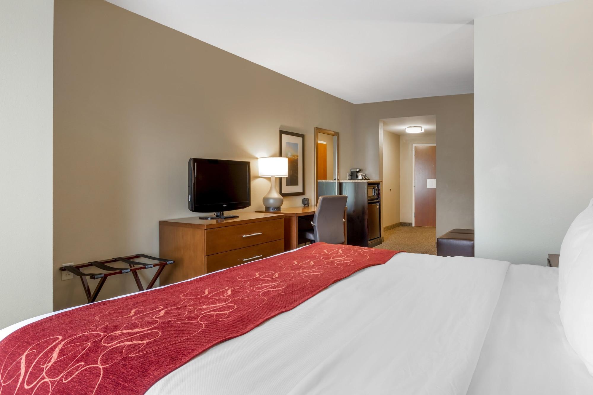 Comfort Suites North Knoxville Bagian luar foto