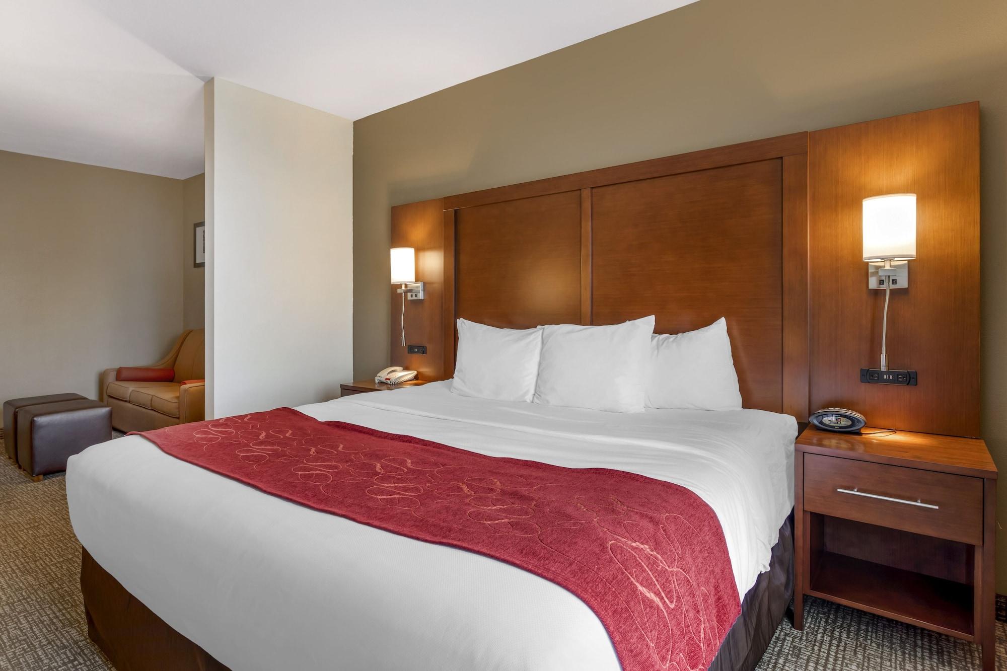 Comfort Suites North Knoxville Bagian luar foto