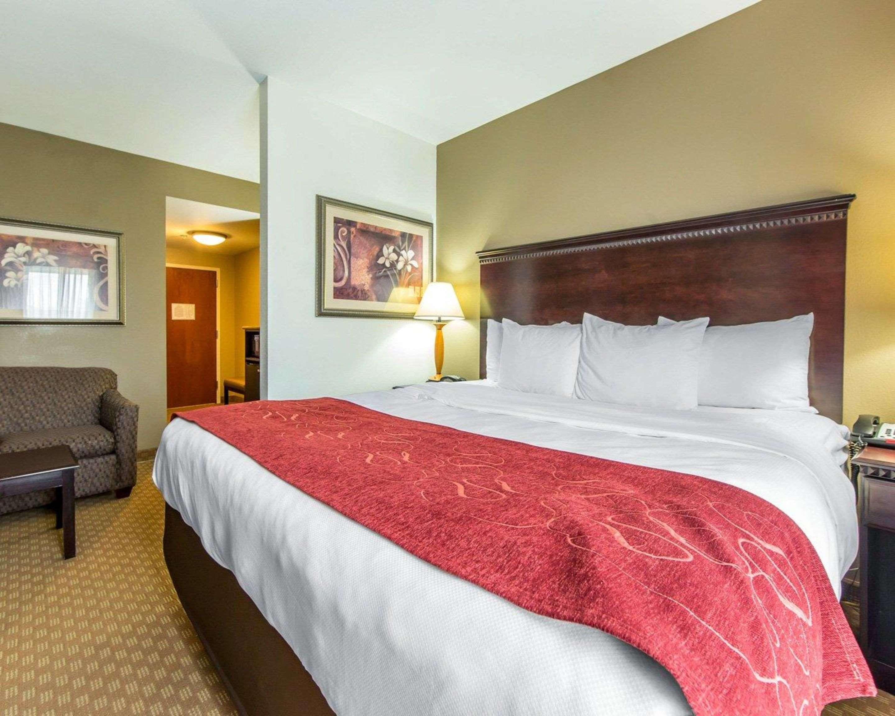 Comfort Suites North Knoxville Bagian luar foto