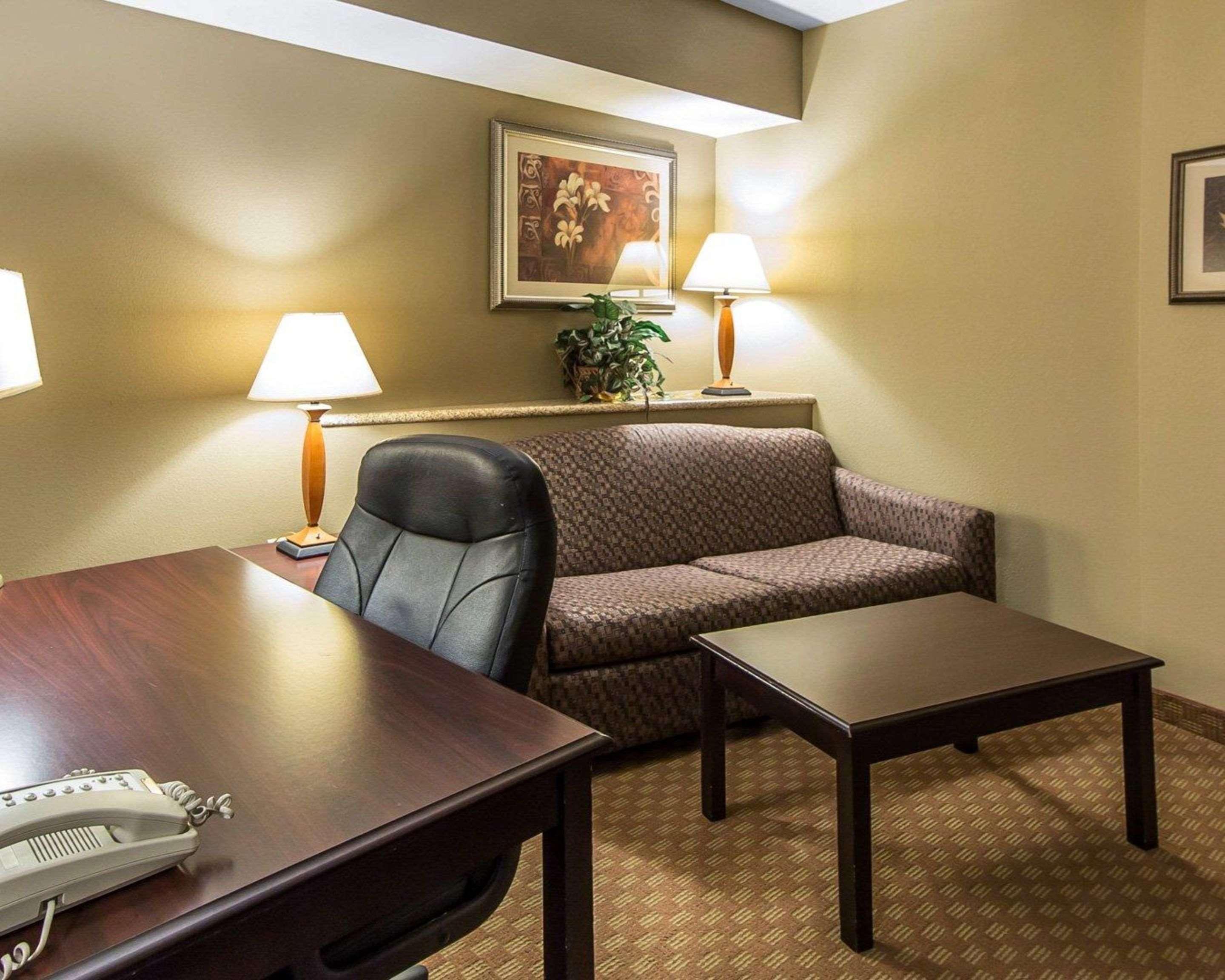 Comfort Suites North Knoxville Bagian luar foto