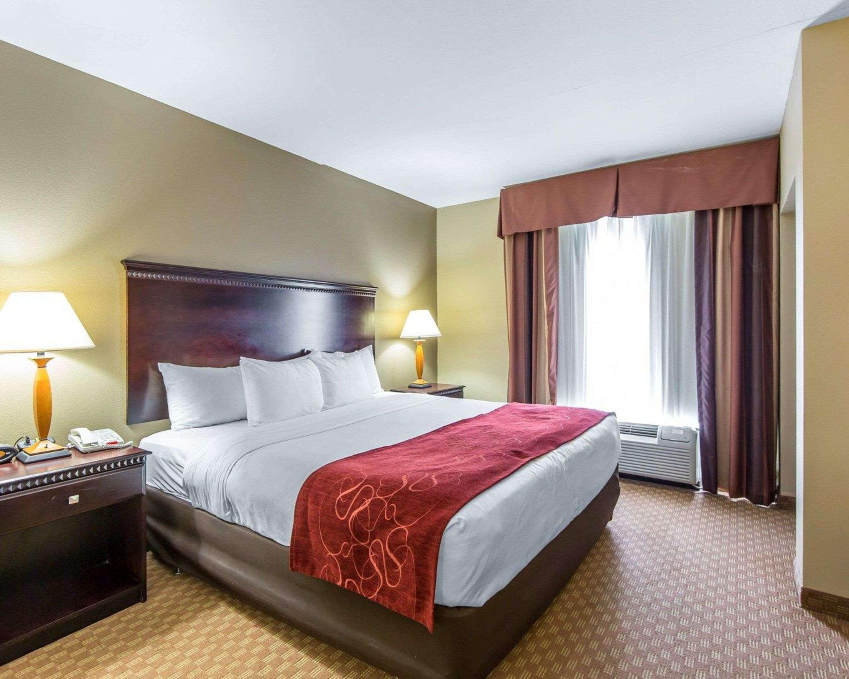 Comfort Suites North Knoxville Bagian luar foto