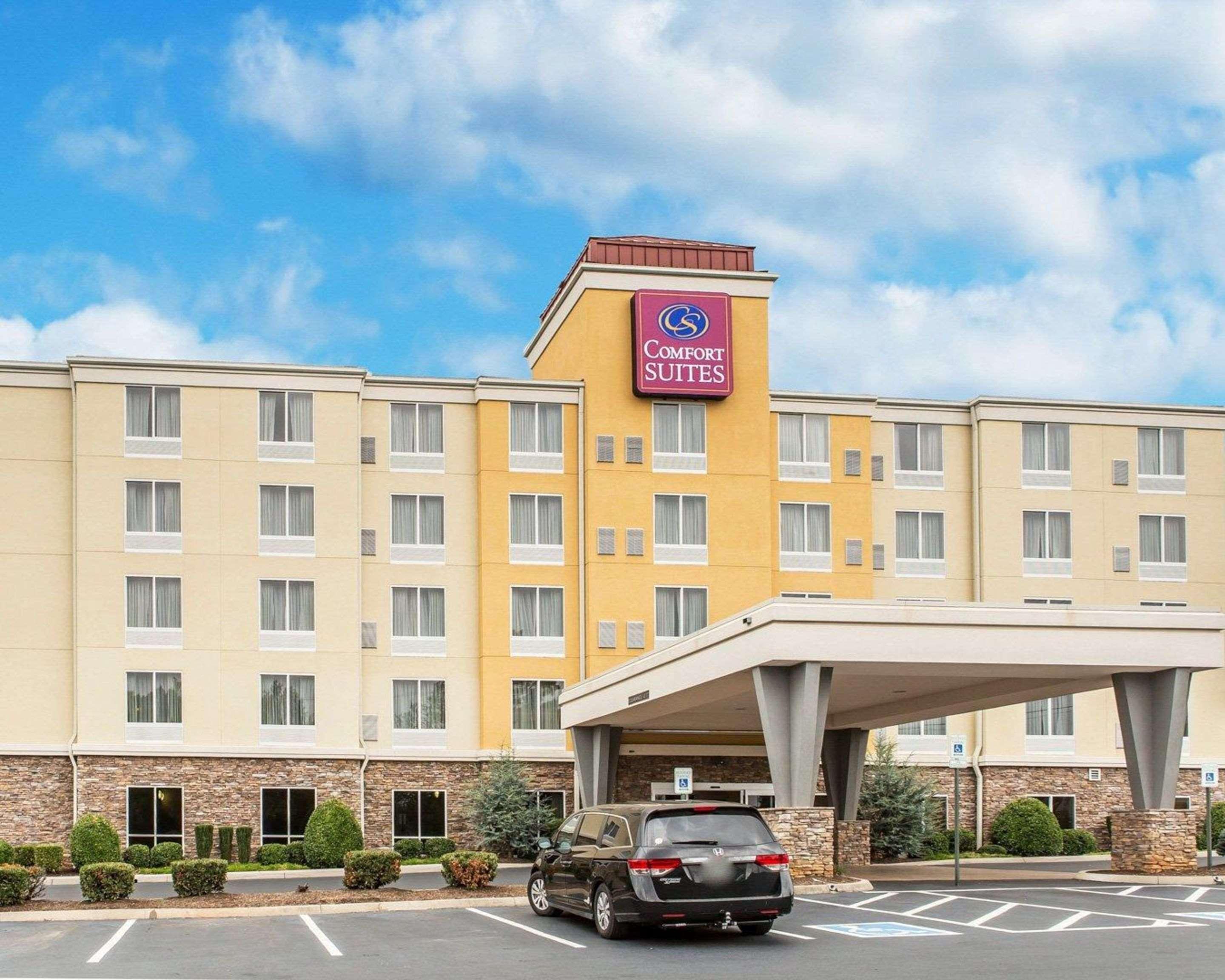 Comfort Suites North Knoxville Bagian luar foto